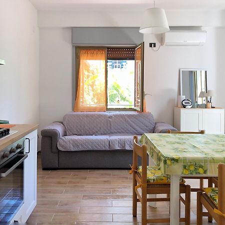 Libellula Apartment Giardini Naxos Exterior foto
